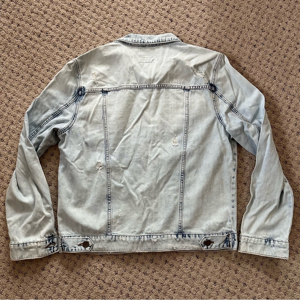 KUT from the Kloth Emma Boyfriend Denim Jacket - Picture 3 of 7